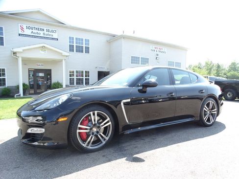 Used 2012 Porsche Panamera image 2