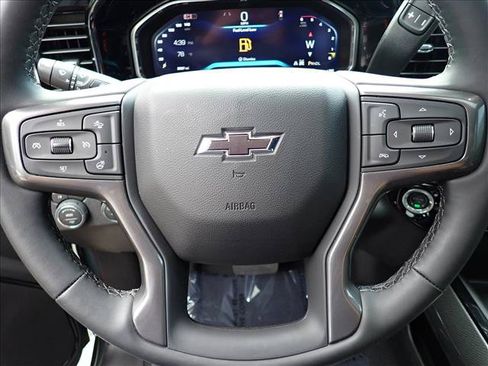 Used 2026 Chevrolet Silverado 2500 ZR2 w/ LPO, Dark Essentials Package AWD/4WD image 20