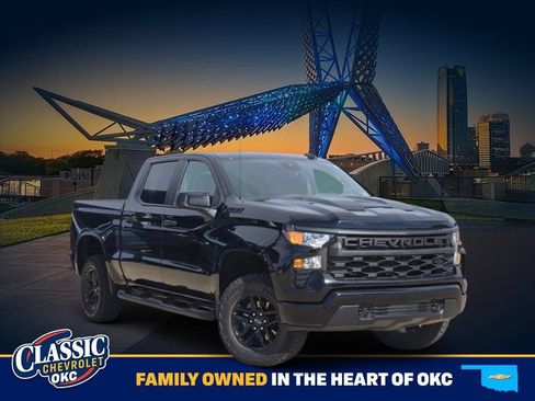Used 2025 Chevrolet Silverado 1500 Custom Trail Boss w/ Realtree Special Edition AWD/4WD image 1