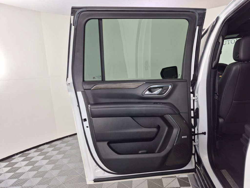 Certified 2021 Chevrolet Suburban LT AWD/4WD image 29