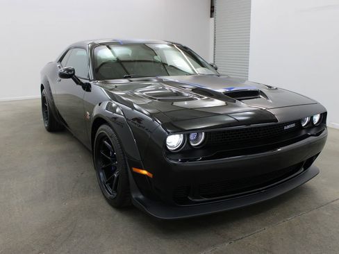 Used 2023 Dodge Challenger R/T Scat Pack image 6