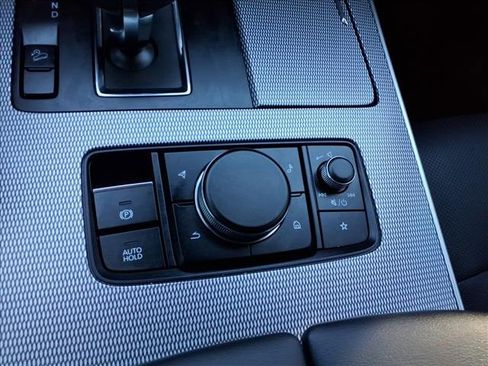 Used 2025 MAZDA CX-70 Plug-In Hybrid w/ Premium Pkg image 27