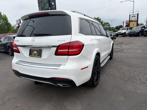 Used 2018 Mercedes-Benz GLS 550 4MATIC image 7