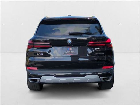Used 2026 BMW X5 sDrive40i w/ Climate Comfort Package RWD image 4