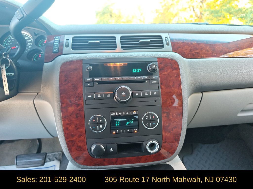 Used 2010 Chevrolet Silverado 1500 LTZ w/ LTZ Plus Package AWD/4WD image 19