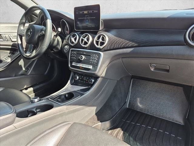 Used 2019 Mercedes-Benz CLA 250 4MATIC w/ Premium Package image 21