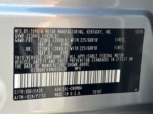 Used 2021 Toyota RAV4 XLE Premium AWD/4WD image 25