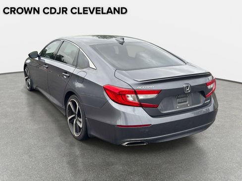 Used 2018 Honda Accord Sport image 3