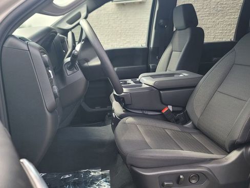 New 2026 Chevrolet Silverado 2500 Custom w/ Custom Value Package image 21