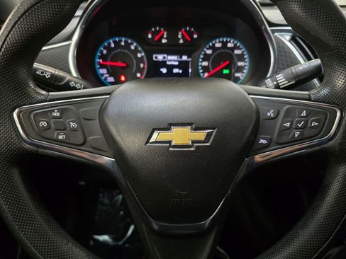 Used 2020 Chevrolet Malibu LT image 23