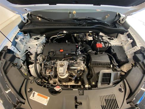 New 2025 Honda HR-V Sport image 17