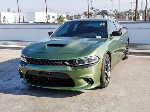 Used 2023 Dodge Charger Scat Pack RWD image 4