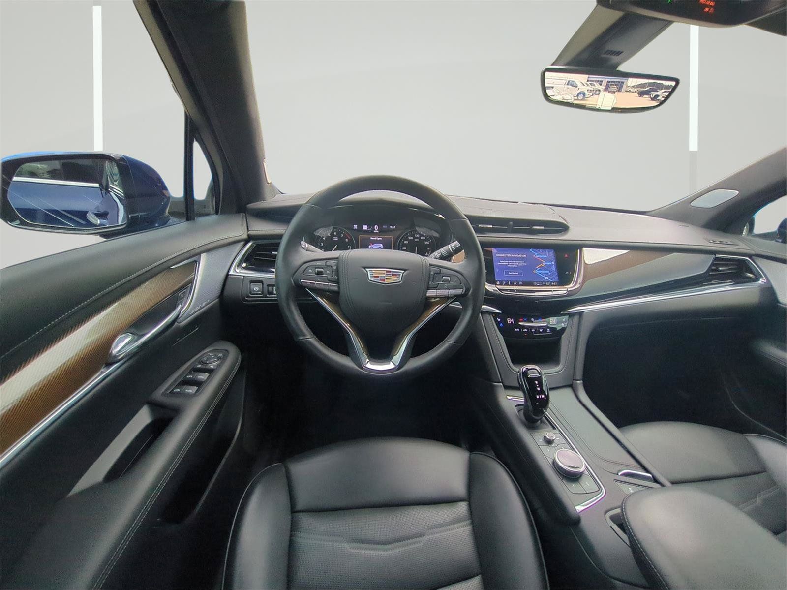 Used 2023 Cadillac XT6 Premium Luxury w/ Platinum Package AWD/4WD image 33