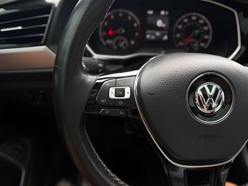 Used 2020 Volkswagen Jetta R-Line w/ R-Line Cold Weather Package FWD image 13