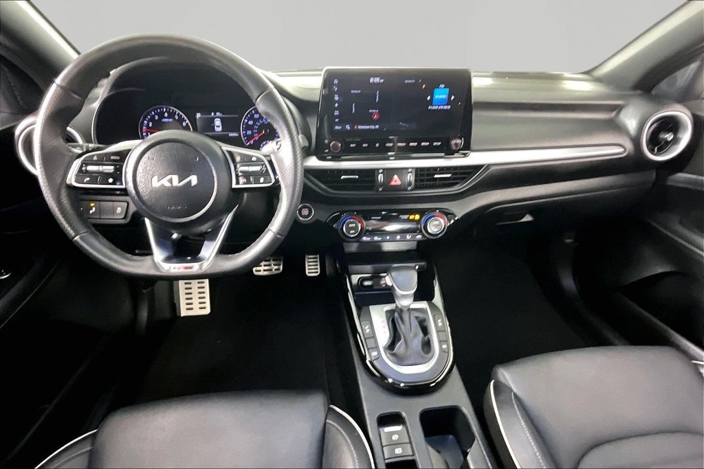Used 2024 Kia Forte GT-Line w/ GT-Line Premium Package FWD image 7