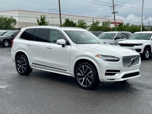Certified 2024 Volvo XC90 B6 Plus AWD/4WD image 1