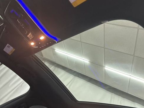 Used 2025 Mercedes-Benz S 580 4MATIC Sedan image 20