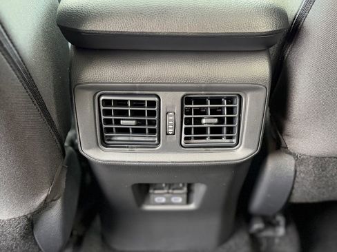 New 2025 Toyota RAV4 XLE w/ Convenience Package image 8