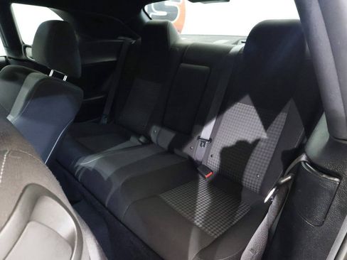 Used 2020 Dodge Challenger GT RWD image 13