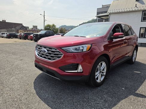 Used 2020 Ford Edge SEL w/ Convenience Package AWD/4WD image 4