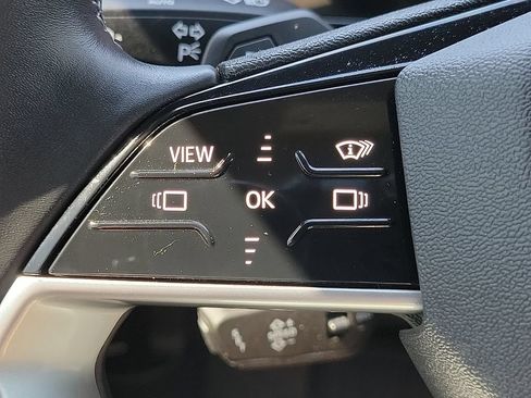Used 2025 Audi Q5 Premium Plus AWD/4WD image 24