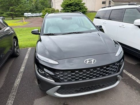Certified 2023 Hyundai Kona SEL w/ Cargo Package AWD/4WD image 17