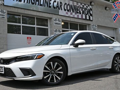 Used 2022 Honda Civic EX-L image 1