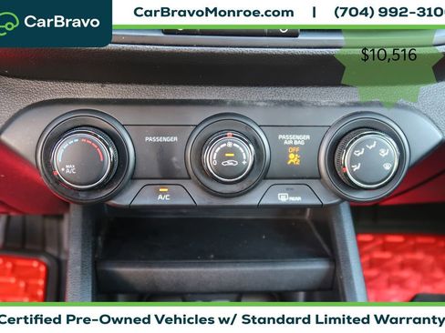 Used 2020 Kia Forte LXS FWD image 24