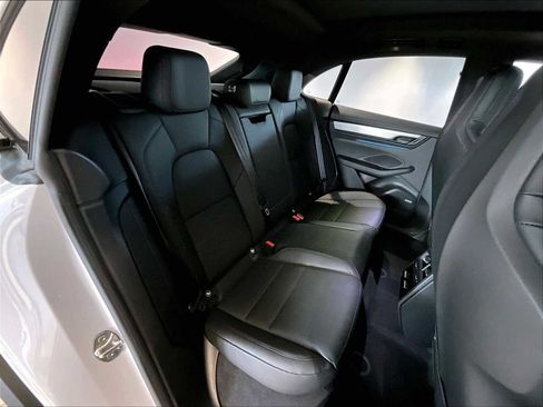 New 2026 Porsche Macan GTS Electric image 29