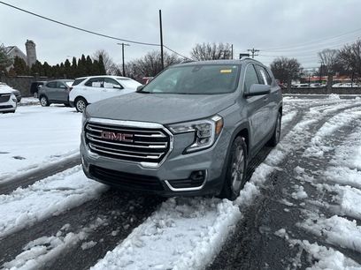 Used 2023 GMC Terrain SLT w/ Infotainment Package II