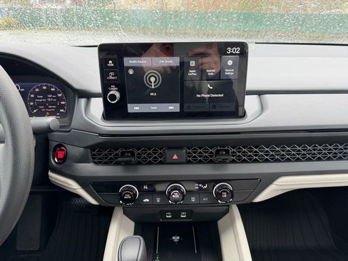 New 2026 Honda Accord LX image 22