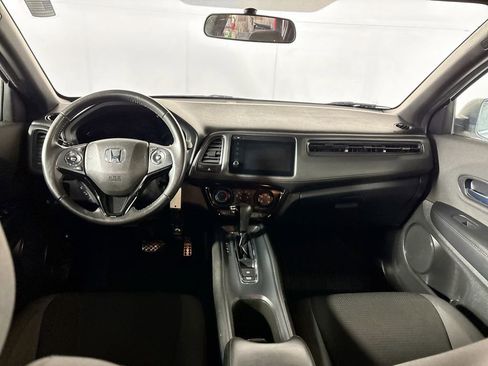 Used 2022 Honda HR-V Sport image 12
