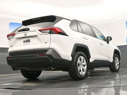 Used 2024 Toyota RAV4 LE image 21