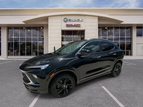 Used 2024 Buick Encore GX Sport Touring AWD/4WD image 6