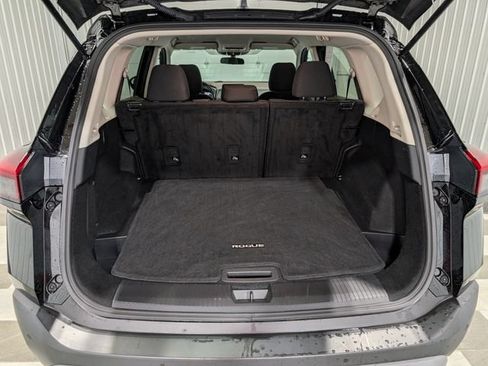 Used 2023 Nissan Rogue S AWD/4WD image 22