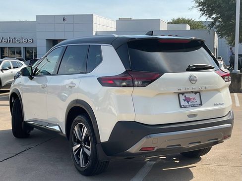 Certified 2023 Nissan Rogue SL AWD/4WD image 6