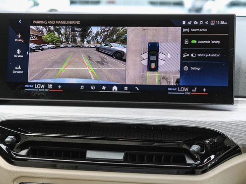 New 2026 BMW 330i Sedan w/ Convenience Package RWD image 13