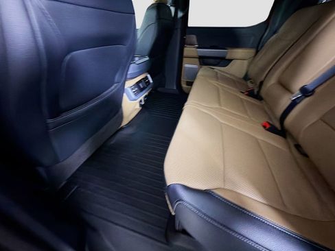 Used 2022 Ford F150 Lariat w/ Max Trailer Tow Package image 24