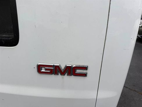 Used 2013 GMC Savana 2500 RWD image 37