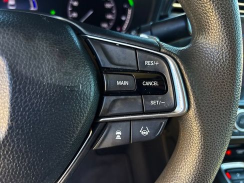 Used 2022 Honda Insight EX image 17