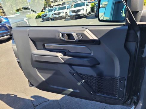 New 2025 Ford Bronco 2-Door image 36