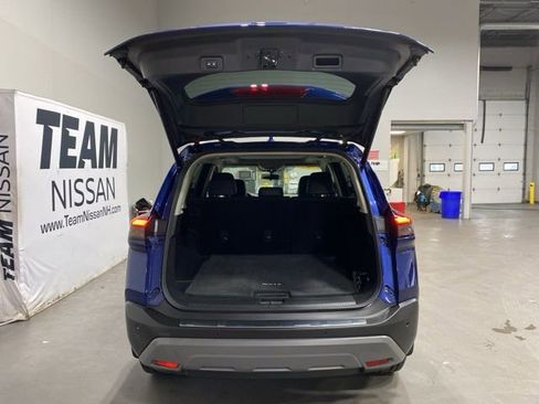 Certified 2023 Nissan Rogue SV w/ SV Premium Package image 6