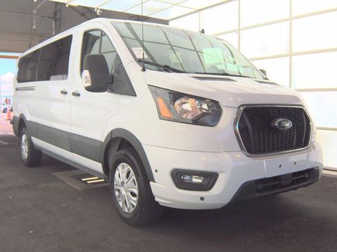Used 2024 Ford Transit 350 XLT RWD image 18
