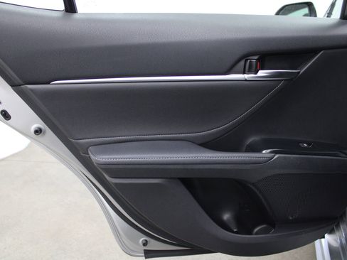 Used 2018 Toyota Camry XSE w/ Protection Package (Q2) image 13