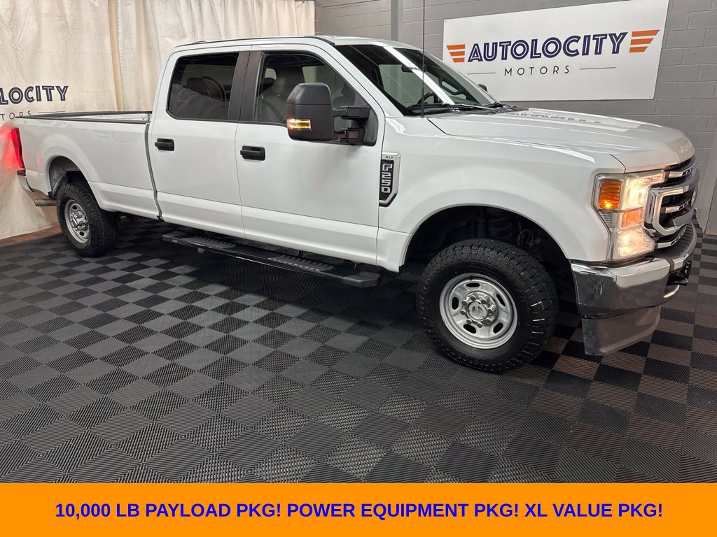 Used 2022 Ford F250 XL w/ Power Equipment Group AWD/4WD image 1
