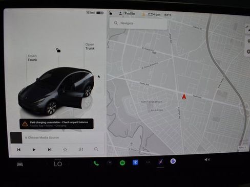 Used 2023 Tesla Model Y Long Range image 24