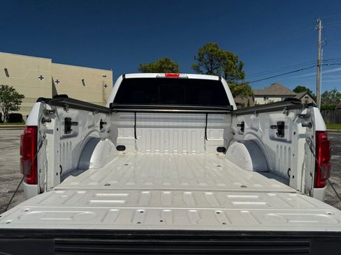 Used 2017 Ford F150 Lariat w/ Equipment Group 502A Luxury image 17