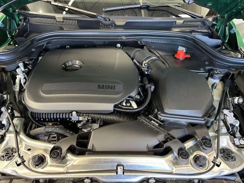 Certified 2025 MINI Cooper S image 8