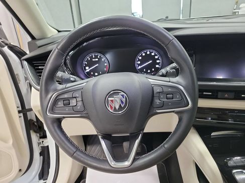 Used 2022 Buick Envision Essence w/ Safety Package FWD image 39