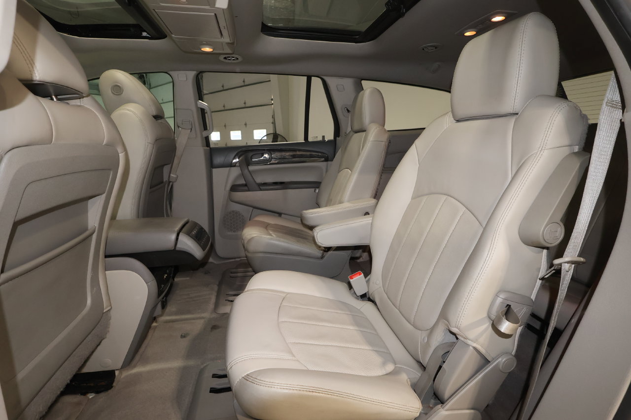 Used 2015 Buick Enclave Premium FWD image 16